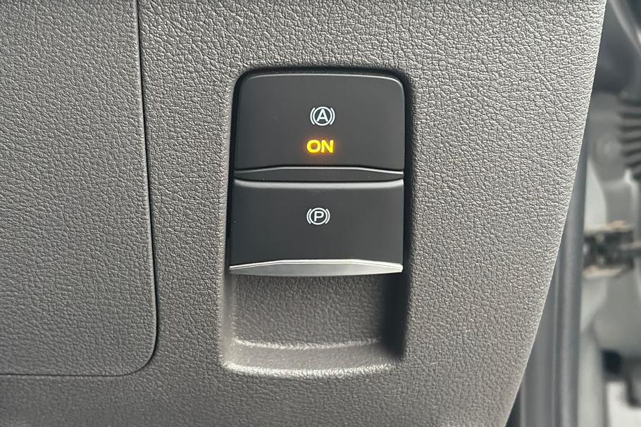 Used Ford TRANSIT 18