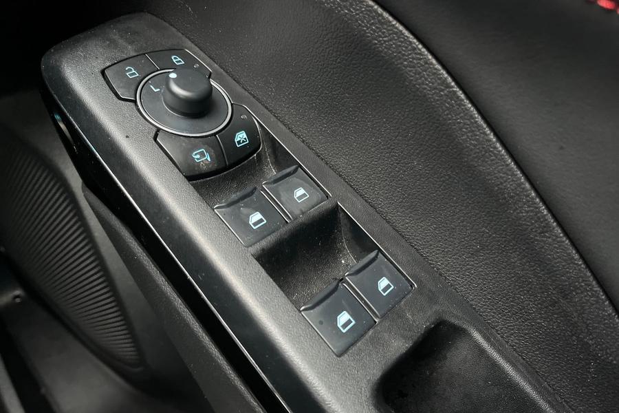 Ford PUMA Photo autoimg-10e2f55ed6321bc0a500bd0944b947720c0b22e2.jpg
