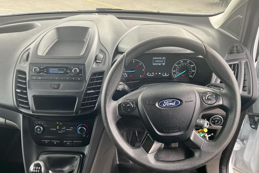 Ford TRANSIT CONNECT Photo autoimg-10e6a54bc1fdd5423408d1b73289e54163b86a89.jpg