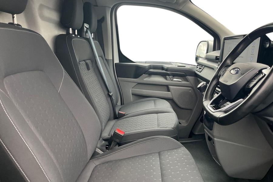 Ford TRANSIT CUSTOM Photo autoimg-10e715f83269d130681240165134471ac4fc28ea.jpg