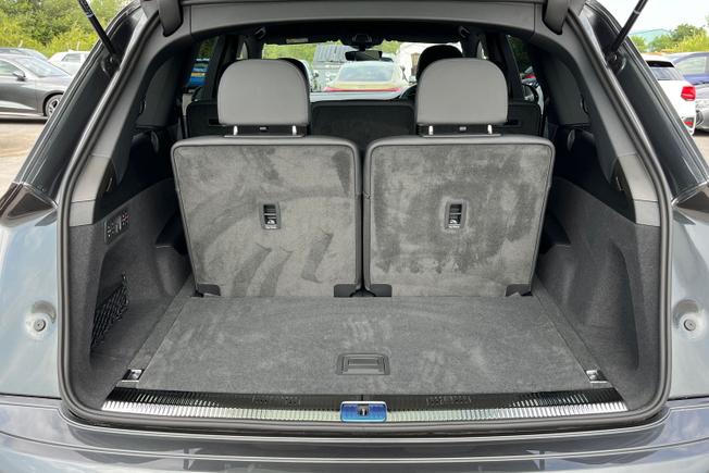 Audi Q7 Photo 57