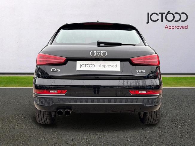 Audi Q3 Photo 7