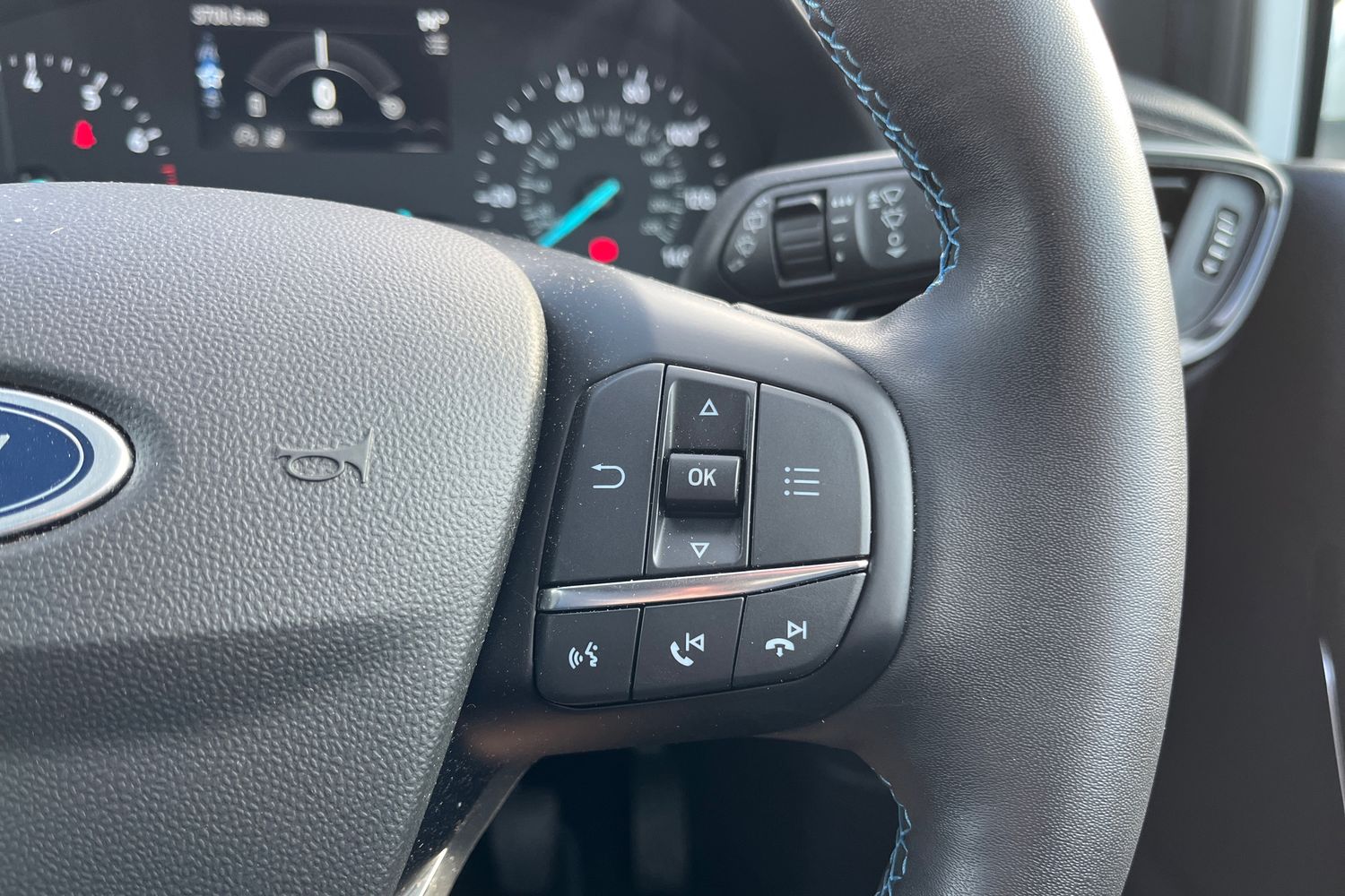 Ford FIESTA Photo 39