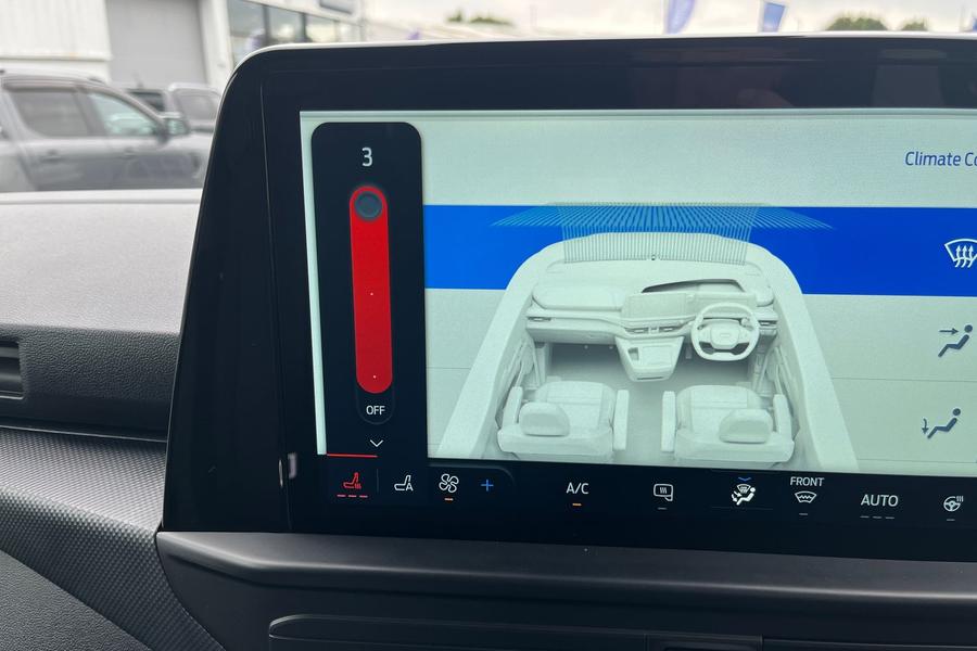 Ford E-TRANSIT CUSTOM Photo autoimg-10f7d6f097a930fceba84c79fcb9394aa4ba8bb7.jpg