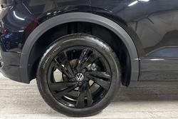 Volkswagen T-Roc Photo 5