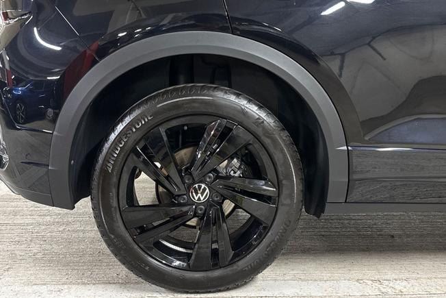 Volkswagen T-Roc Photo 5