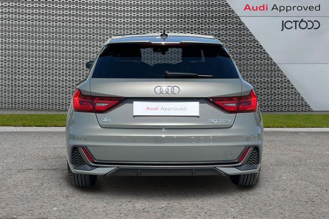 AUDI A1 Photo 7