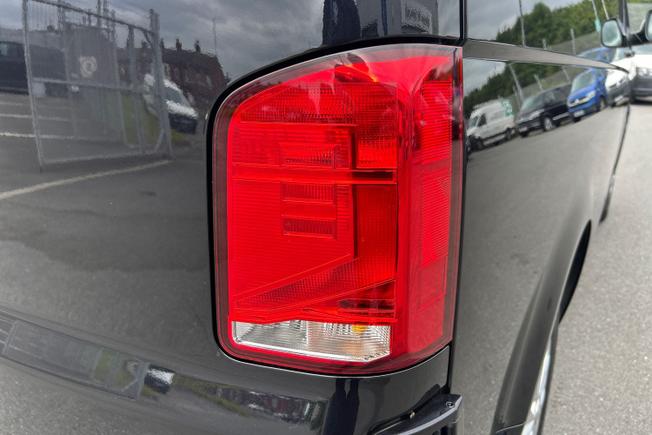 VOLKSWAGEN Transporter Photo 18