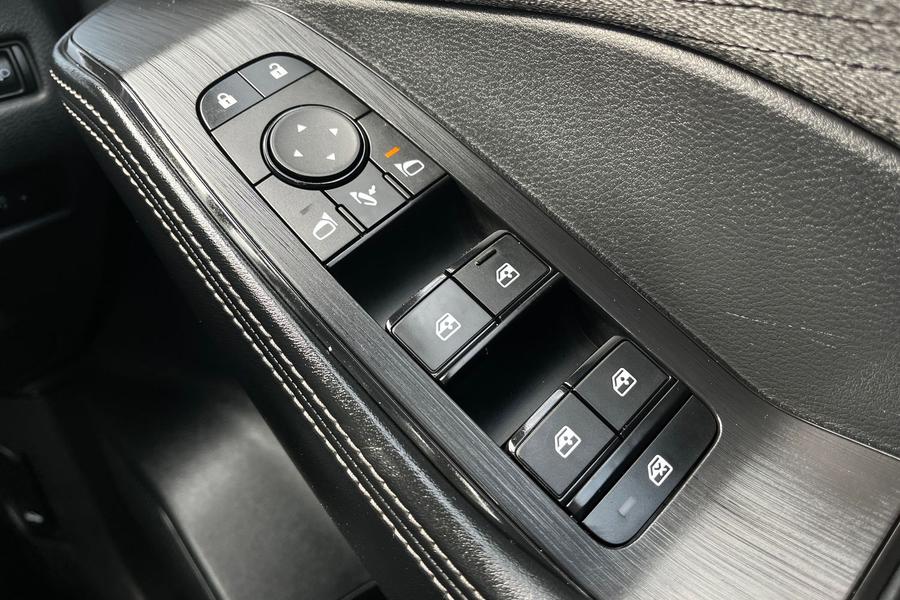 Nissan X-TRAIL Photo autoimg-110b6cd207de67a888ab20e650d32e96d01d3f17.jpg