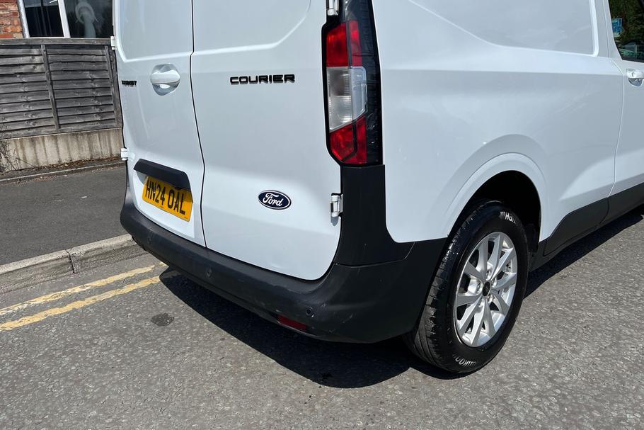 Used Ford TRANSIT COURIER HN24OAL 15