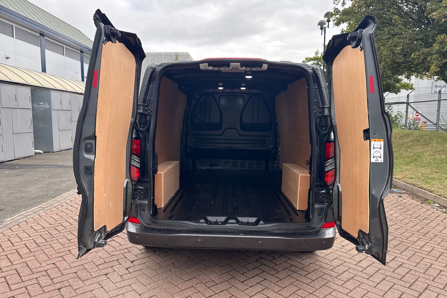 Ford TRANSIT CUSTOM Photo 5