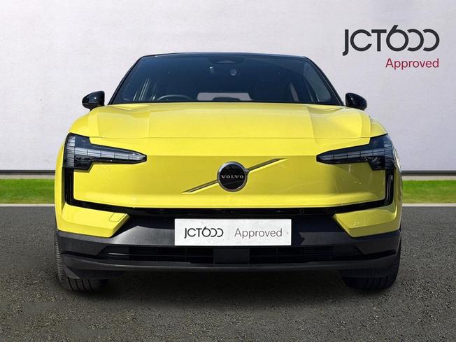 VOLVO EX30 Photo 8