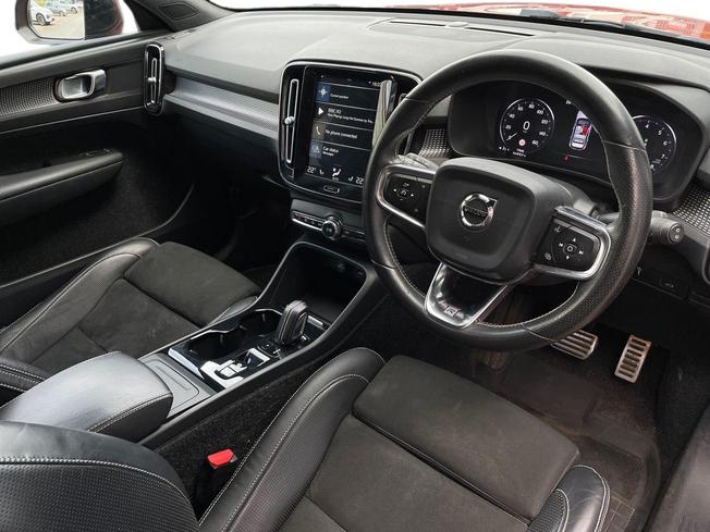 VOLVO XC40 Photo 6