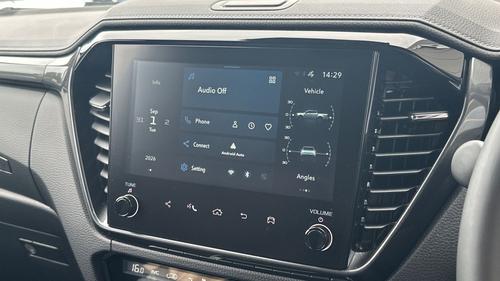 Isuzu D-Max Photo autoimg-1116f153d21cc6d48ac38dae9e056a553f95eef3.jpg