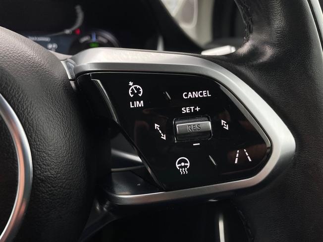 JAGUAR I-Pace Photo 17