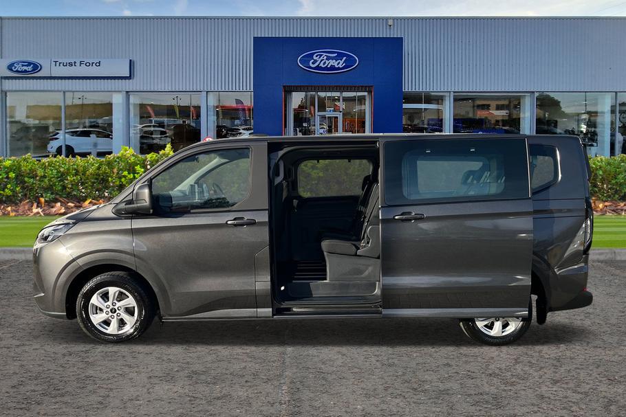 Used Ford TOURNEO CUSTOM 5