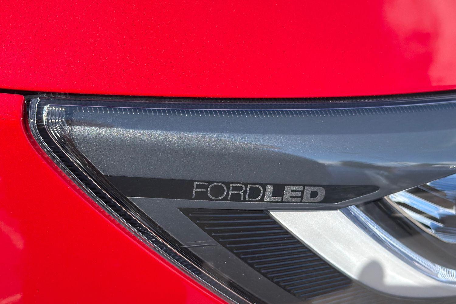 Ford FOCUS Photo 30