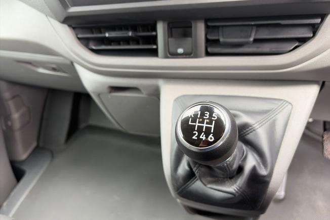 VOLKSWAGEN Transporter Photo 44