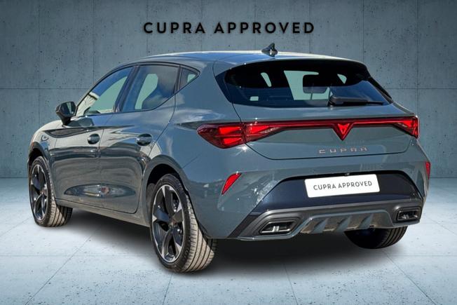 CUPRA Leon Photo 3