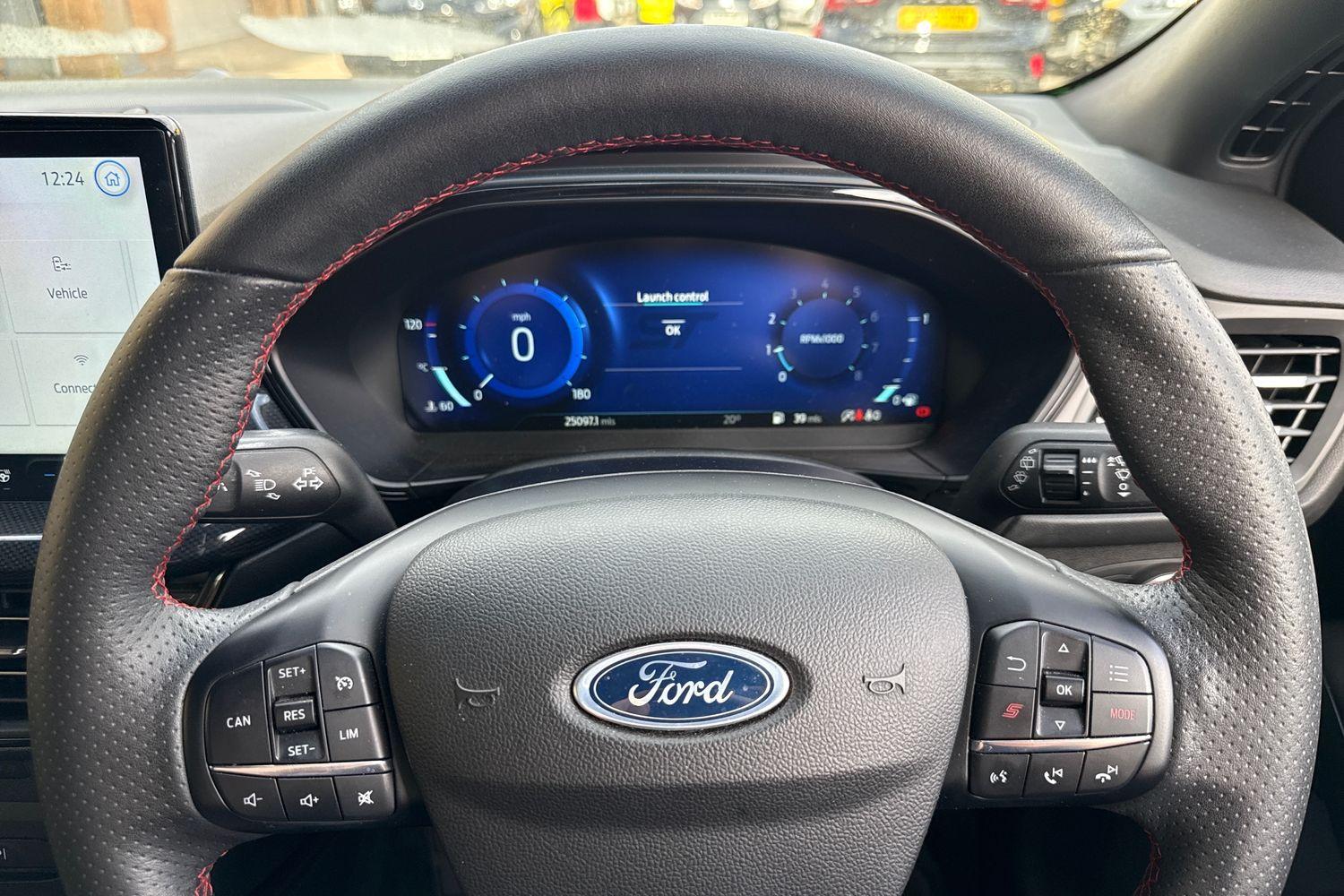 Ford FOCUS Photo 11