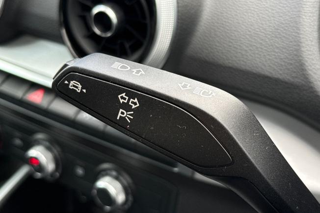 AUDI Q2 Photo 39