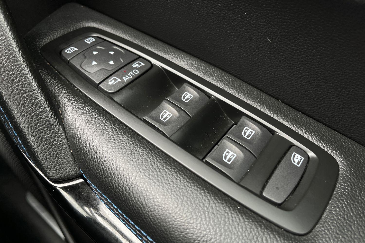 Renault KADJAR Photo 15