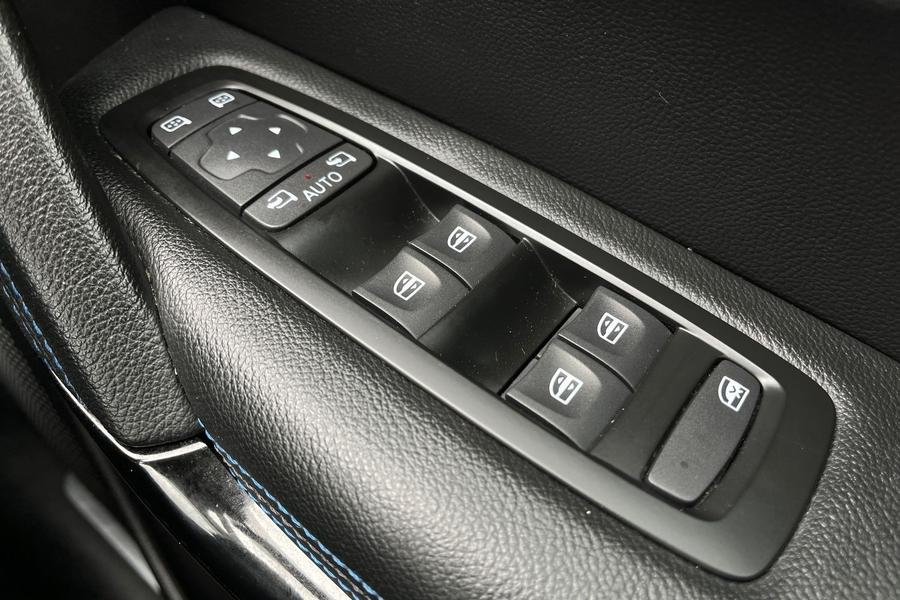 Renault KADJAR Photo autoimg-1132fa97df89bc1be5b8c0abf9adcbe5d894d765.jpg