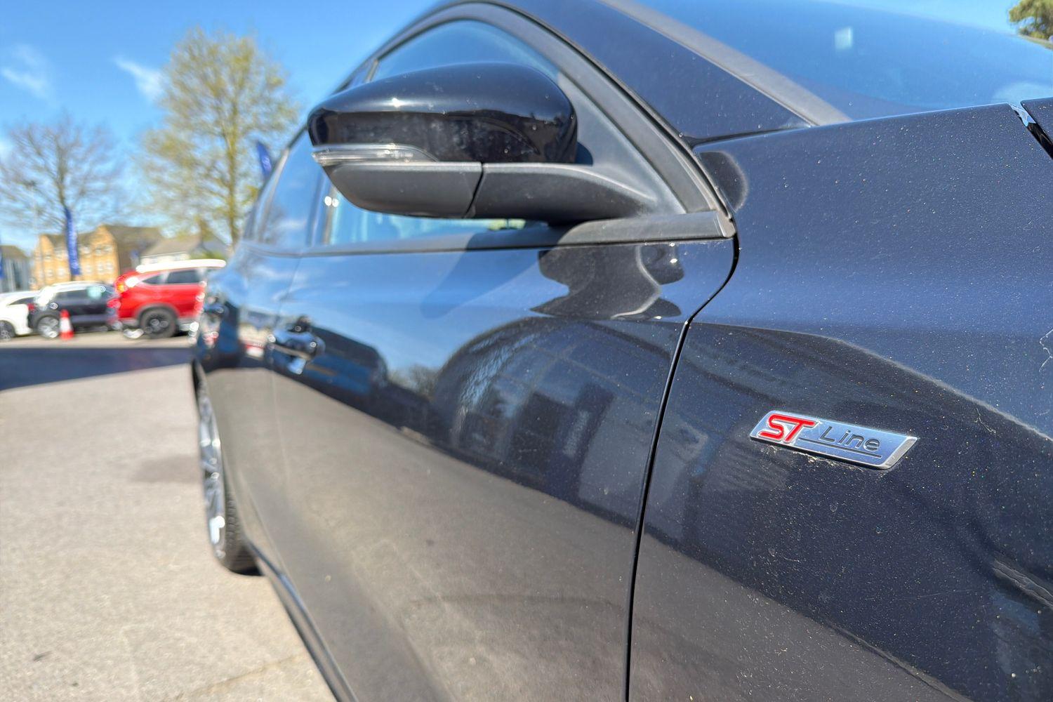 Ford FOCUS Photo 29
