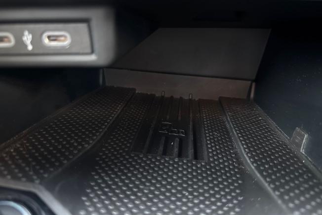 Volkswagen T-Roc Photo 28