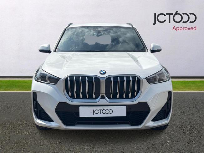 BMW X1 Photo 8