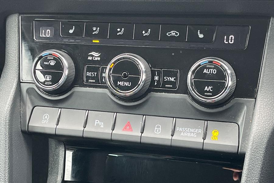 Skoda KODIAQ Photo autoimg-113fca456e3f754d3b837bdf6842fb80fe18124c.jpg