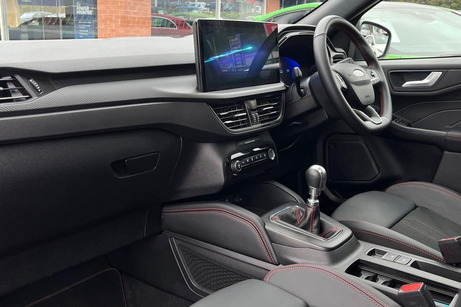 Ford KUGA Photo autoimg-1146183ea3d7548a3b107f2b30034fe28e516ada.jpg
