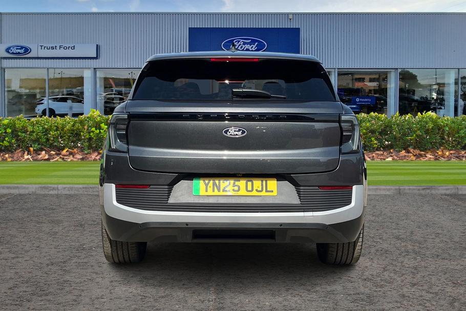 Used Ford EXPLORER 7