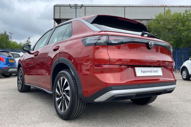 VOLKSWAGEN T-Roc Photo 42