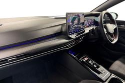 Volkswagen Golf Photo 2