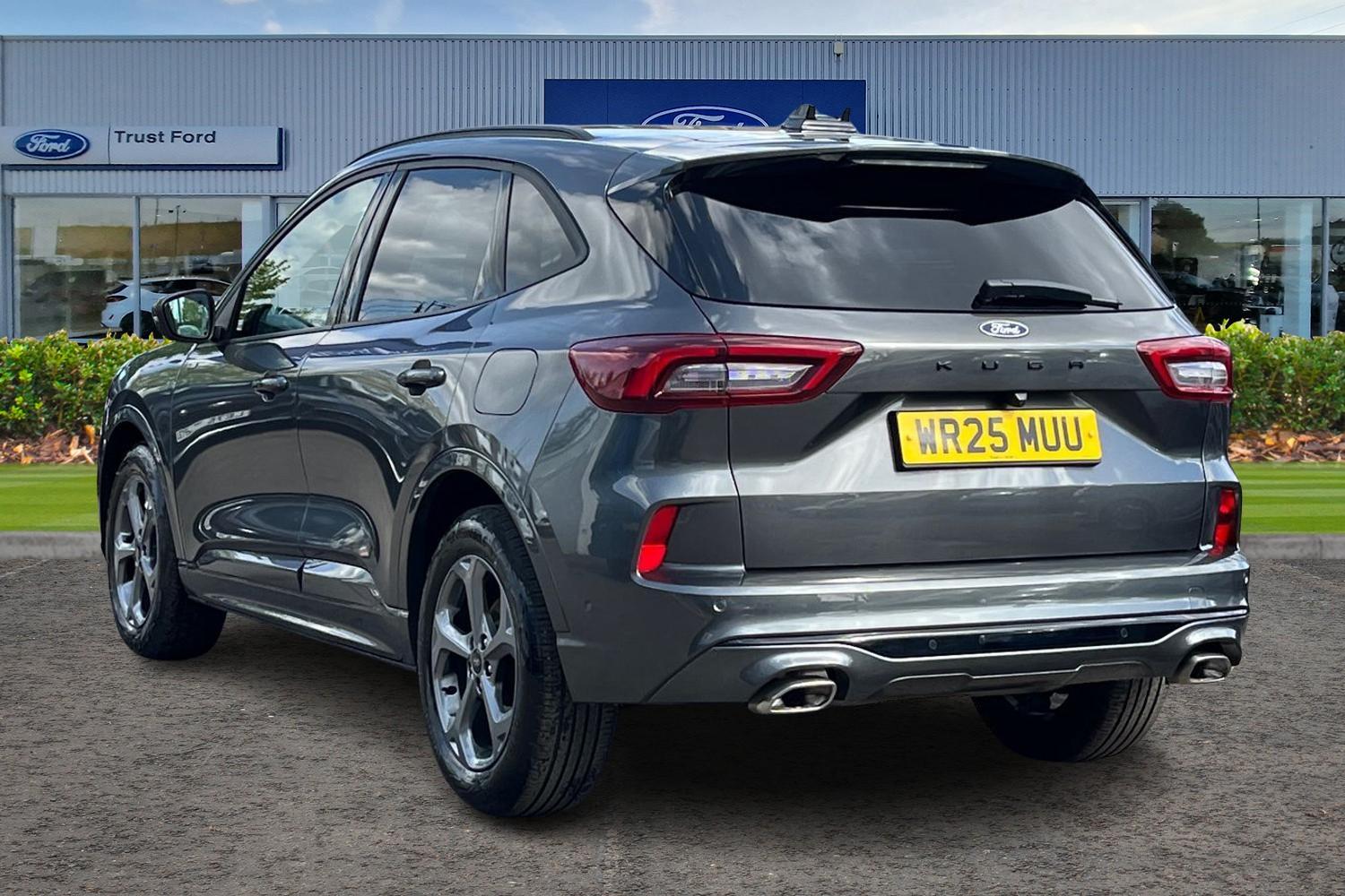 Ford Kuga Photo 1