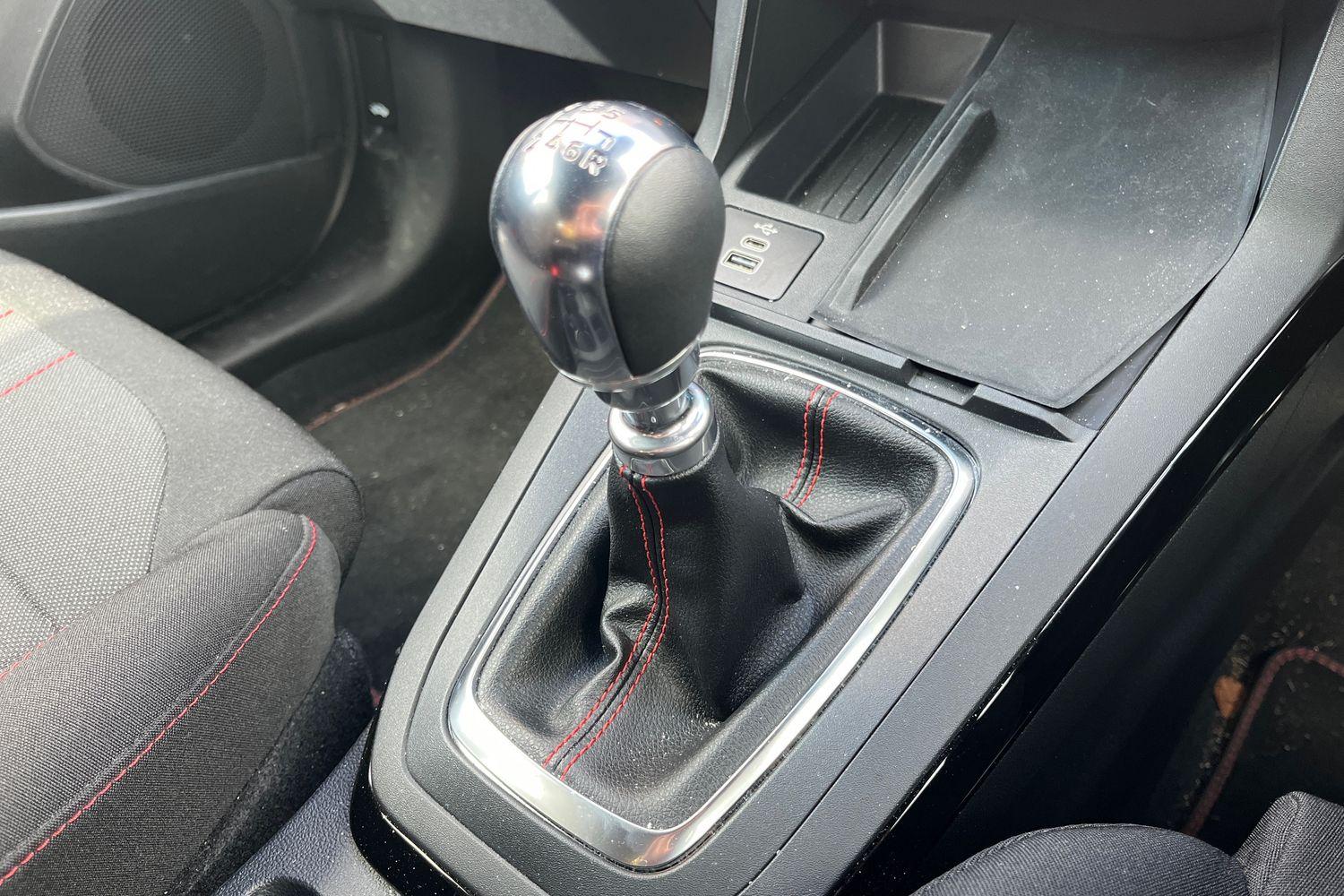 Ford PUMA Photo 23