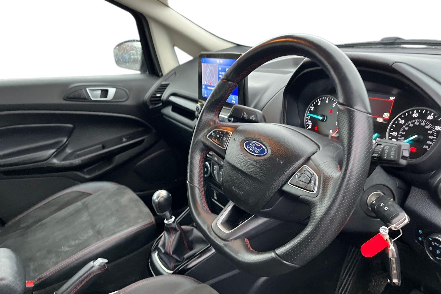 Ford ECOSPORT Photo 8