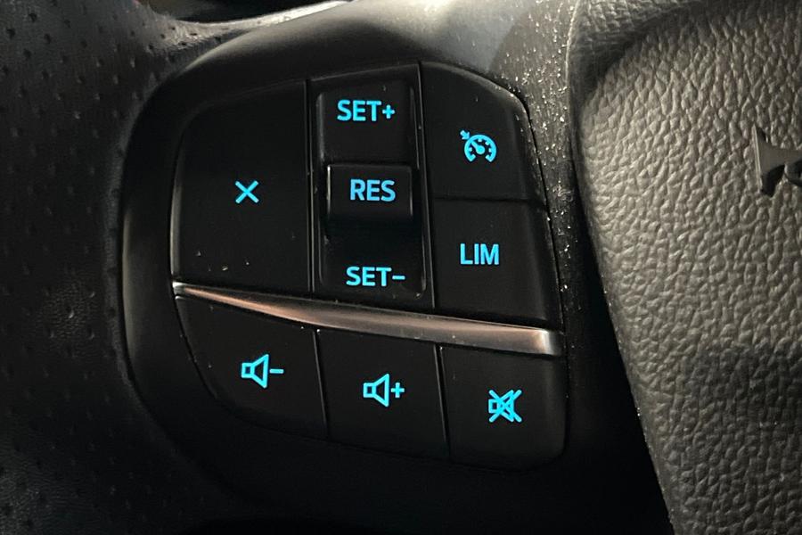 Ford KUGA Photo autoimg-1153c44306f043ec8f30f1d84a7cafb1b98c926b.jpg