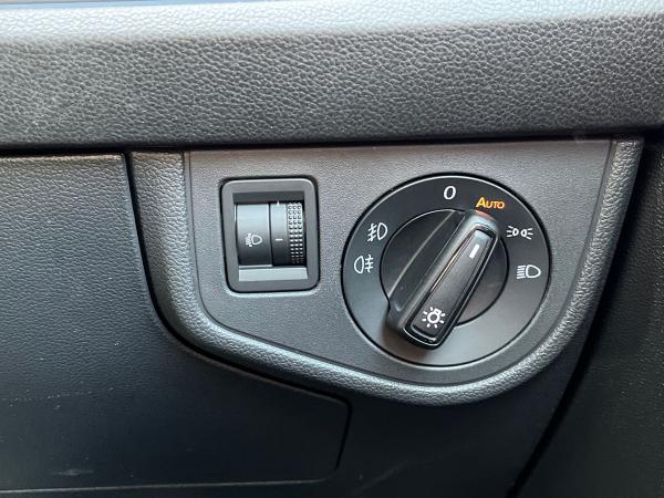 Volkswagen Polo Photo autoimg-11573b59c92e056eab30fd07d95b95192ebe9d33.jpg