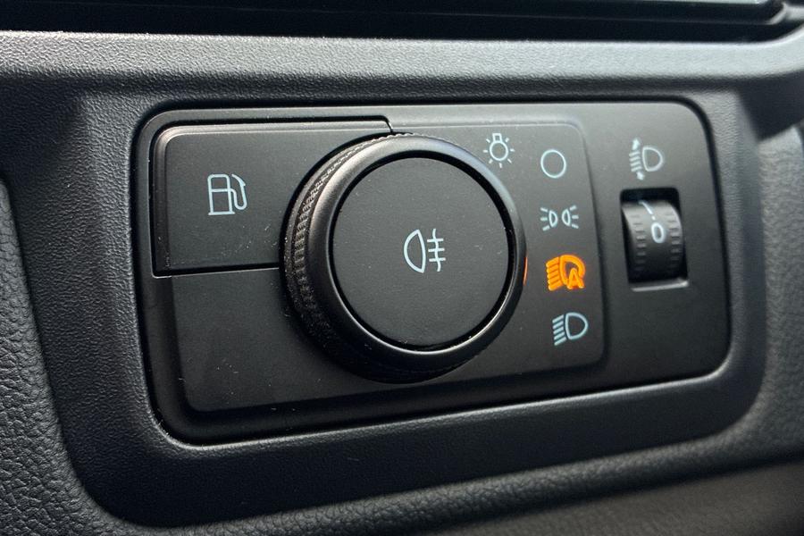 Ford TRANSIT CUSTOM Photo autoimg-1159a18d6092d2dd7952c7ec1afcc6839b72fb3b.jpg