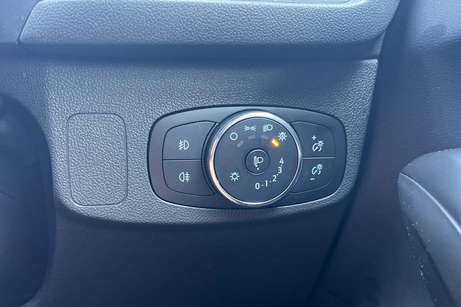 Ford Focus Photo 21