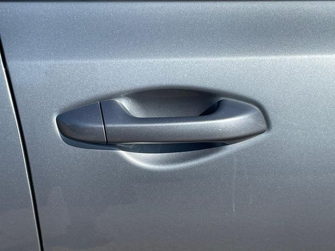KIA Ceed Photo 24