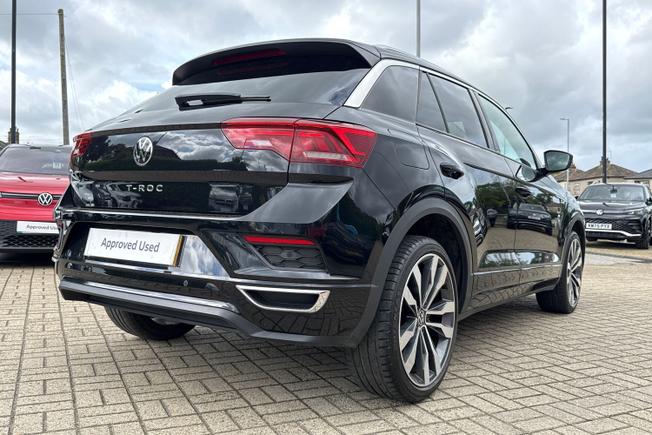 Volkswagen T-Roc Photo 34
