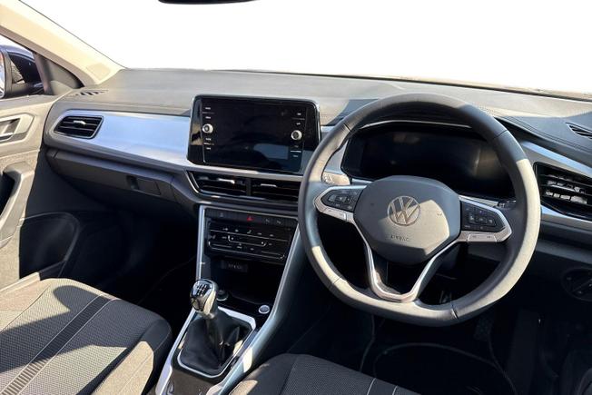 VOLKSWAGEN T-Roc Photo 6