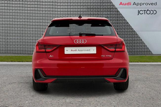 AUDI A1 Photo 7