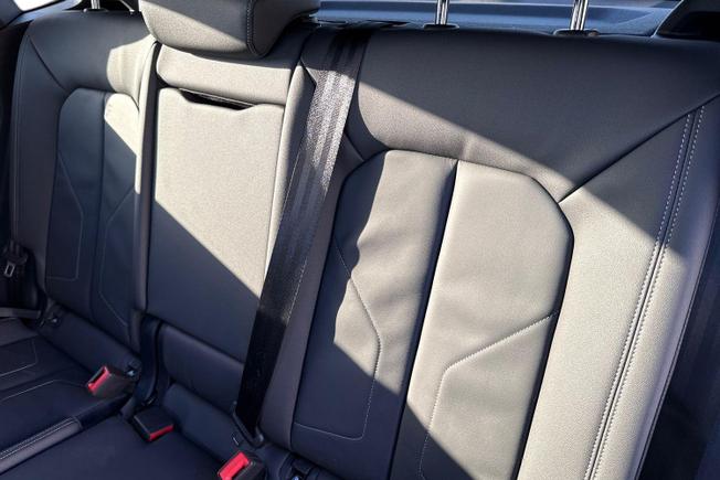 AUDI Q3 Photo 9