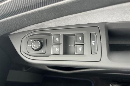 Volkswagen Golf Photo autoimg-11636c8a200ed7cad49e369d604e48de5d695719.jpg