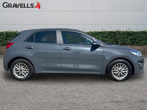 Kia RIO Photo autoimg-11677599c0e6ce6e4ee5c17c154d97bd914d6eda.jpg