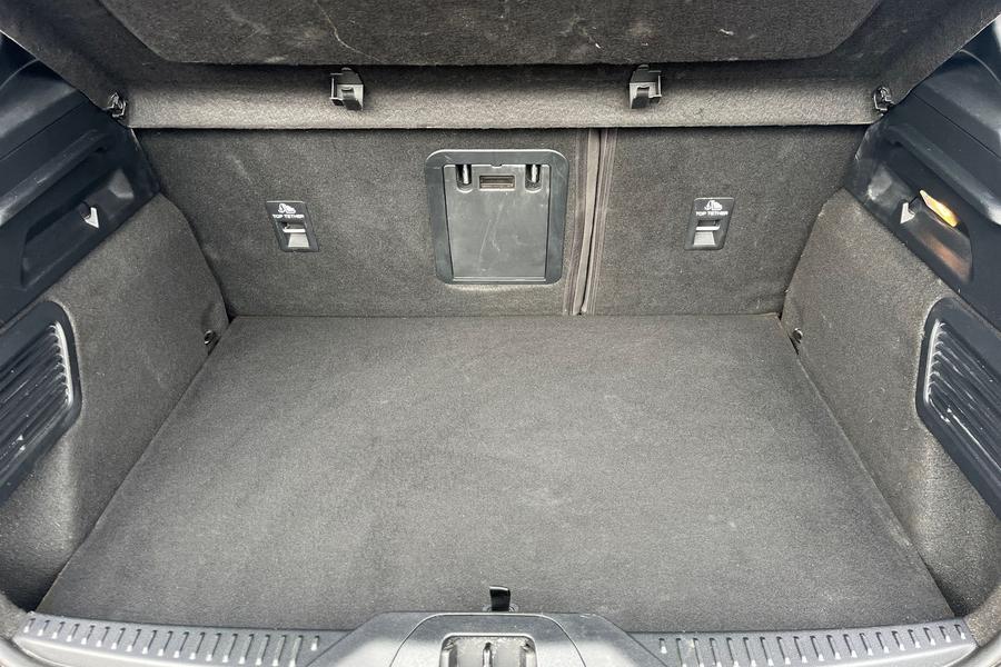 Ford FOCUS Photo autoimg-11684e9ae3175418af2fe5bd6eeaf665e192290e.jpg